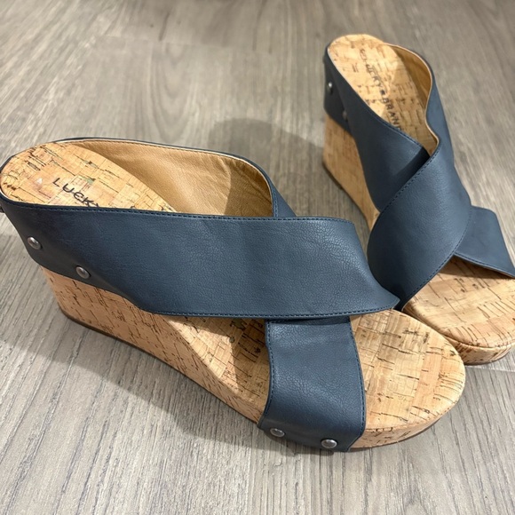 Lucky Brand MyKayla Wedge Cork Platform Studded Heel Sandal Black Sz 8.5 Boho - Picture 10 of 10